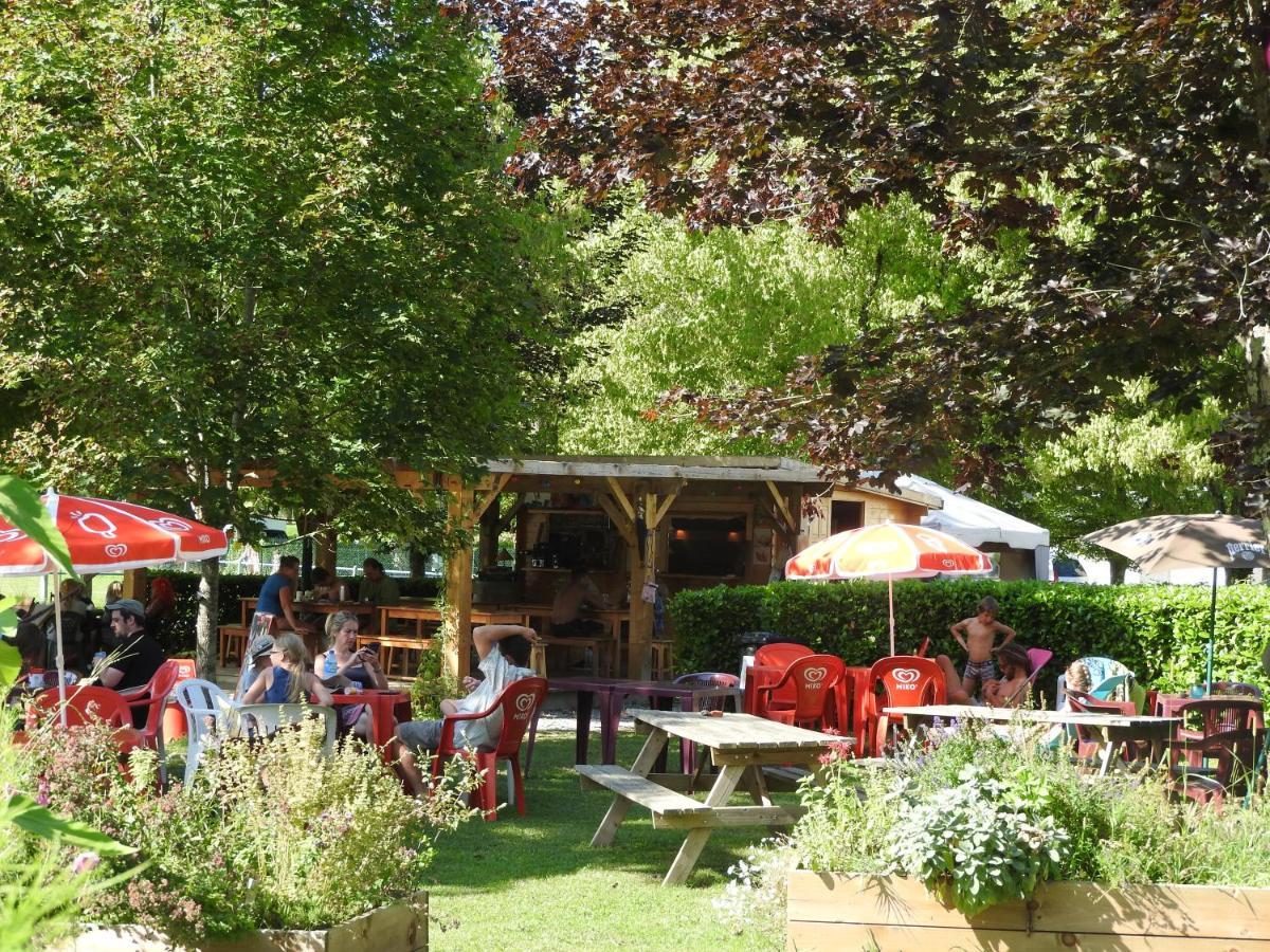 Camping Le Saillet Lestelle-Bétharram Exterior foto